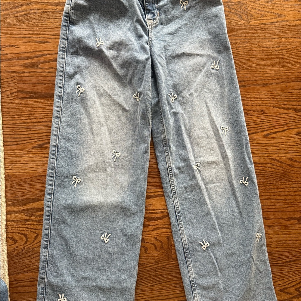 abercrombie kids Light Blue Straight-Leg Jeans with White Embroidered Bows
